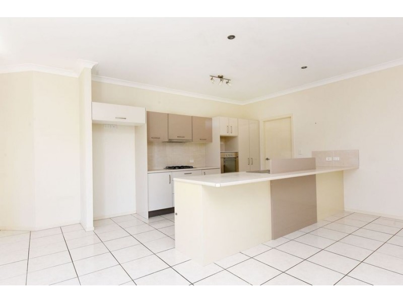 6 Alicia Circuit, Little Mountain QLD 4551