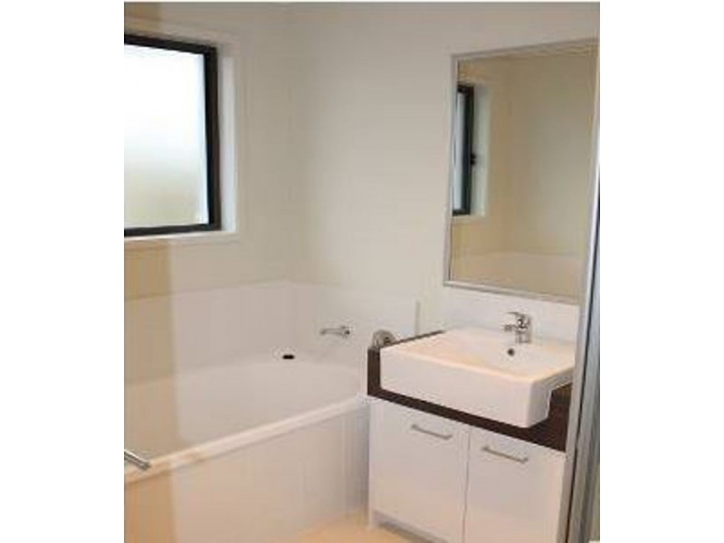 7 Cumberland Crescent, Meridan Plains QLD 4551