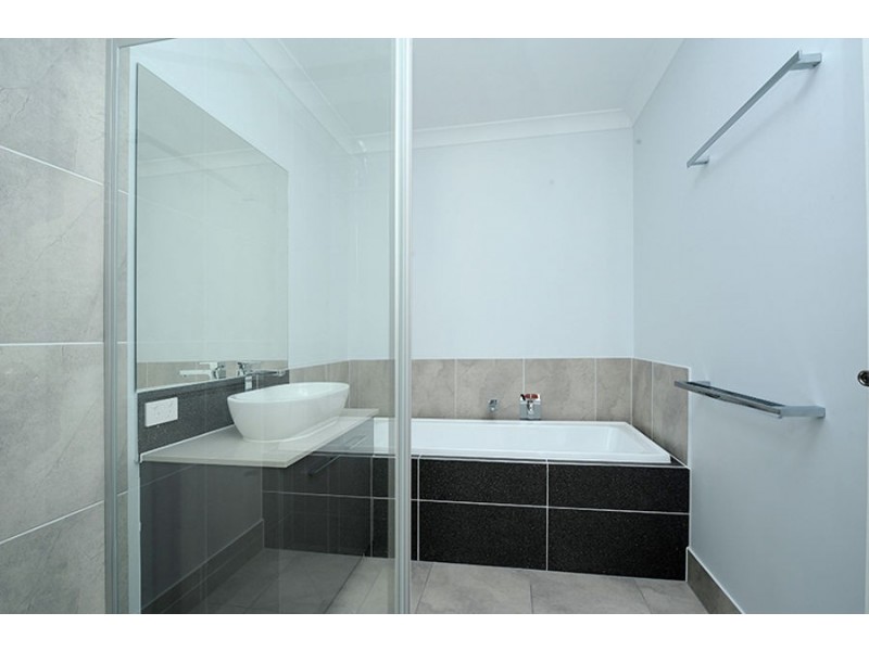 1/62 Indigo Road, Caloundra West QLD 4551