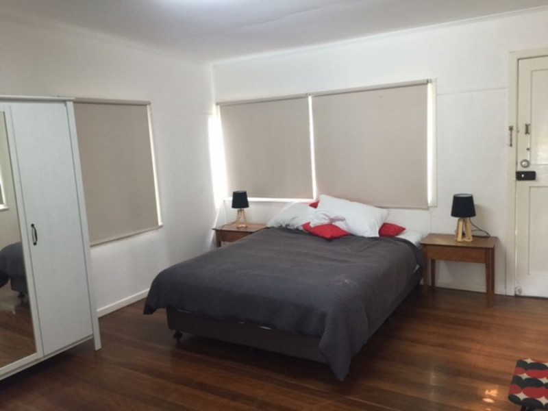 35 Moreton Parade, Kings Beach QLD 4551