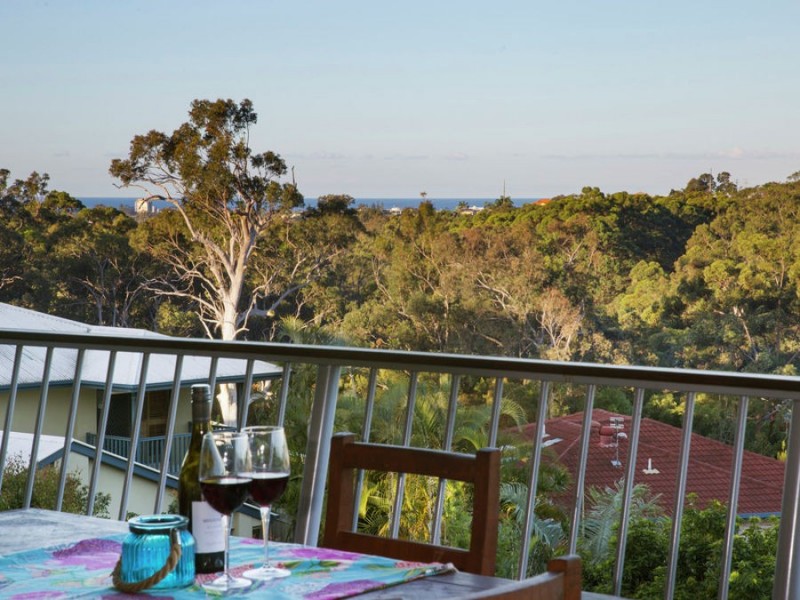 22 Sunset Drive, Little Mountain QLD 4551