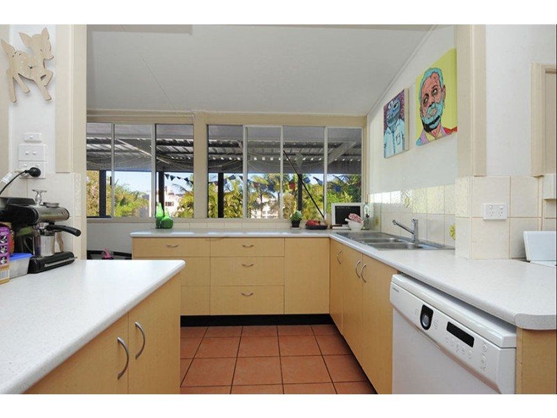 6 Verney Street, Kings Beach QLD 4551