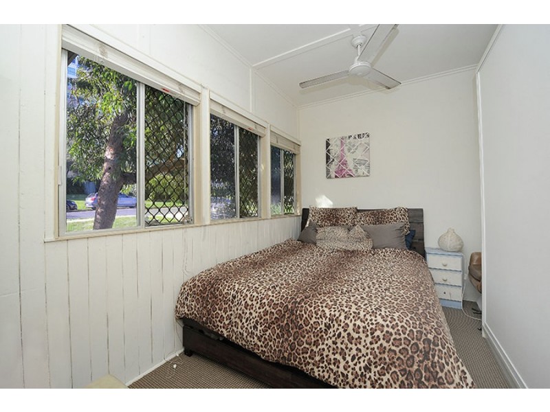 6 Verney Street, Kings Beach QLD 4551