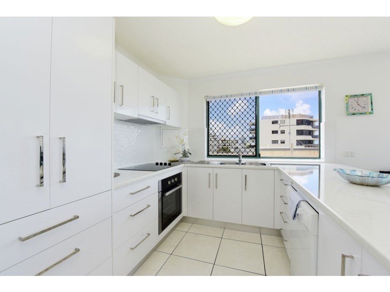 14/14 Esplanade Bulcock Beach, Caloundra QLD 4551
