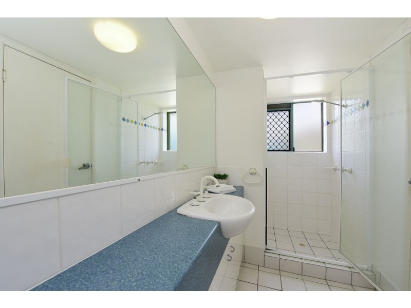 14/14 Esplanade Bulcock Beach, Caloundra QLD 4551