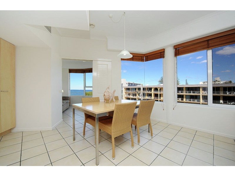 63/8 “Rolling Surf Resort” Levuka Avenue, Kings Beach QLD 4551