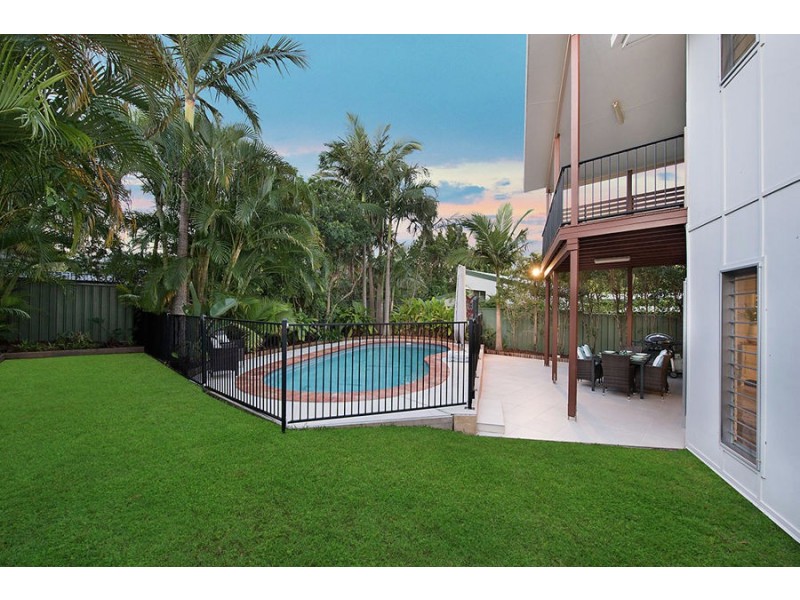 11 Lawley Street, Dicky Beach QLD 4551
