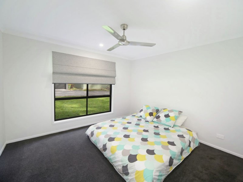 15 Nicolle Court, Mooloolah Valley QLD 4553