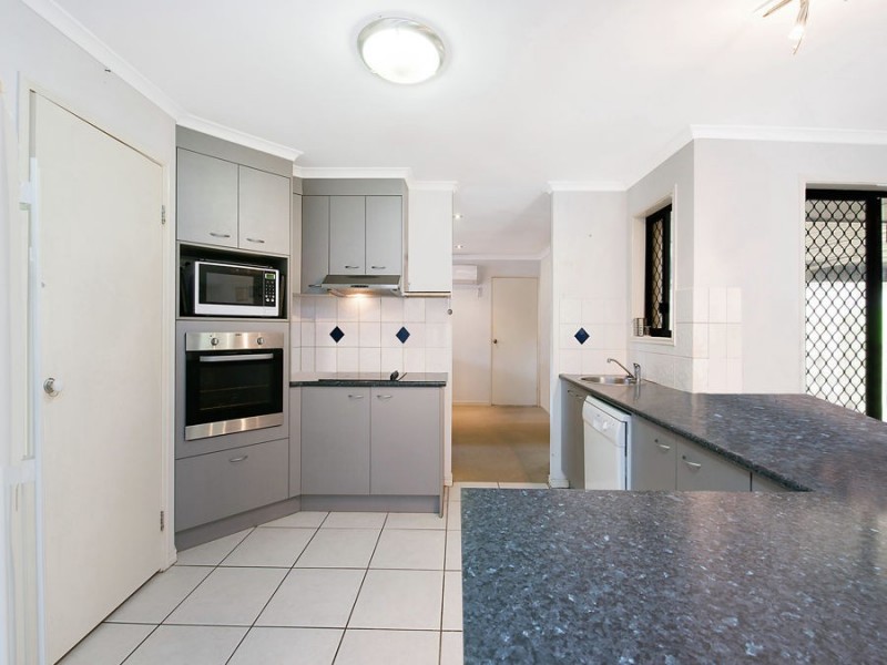 41 Gallery Place, Little Mountain QLD 4551