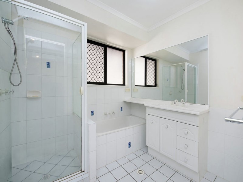 41 Gallery Place, Little Mountain QLD 4551