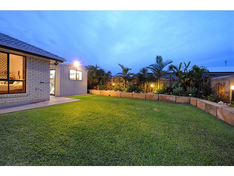 4 Crater Street, Caloundra West QLD 4551