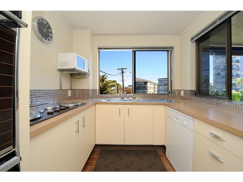 4/43 Albert Street, Kings Beach QLD 4551