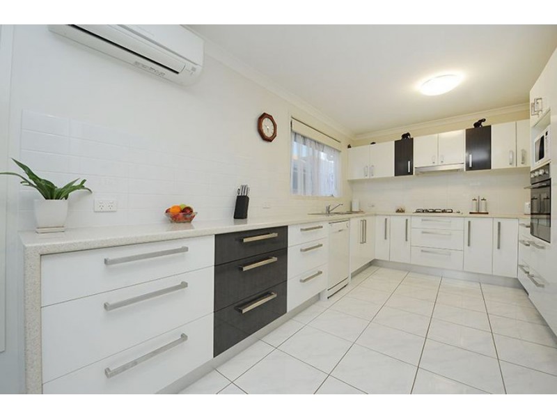 13 Mansell St, Meridan Plains QLD 4551