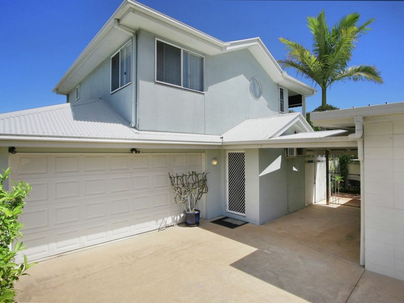 12 Park Street, Caloundra QLD 4551