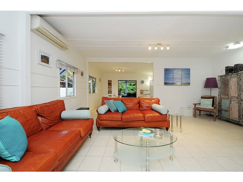 129 Landsborough Parade, Golden Beach QLD 4551