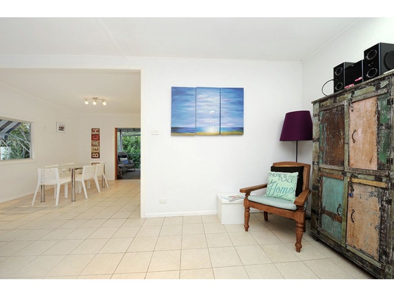 129 Landsborough Parade, Golden Beach QLD 4551