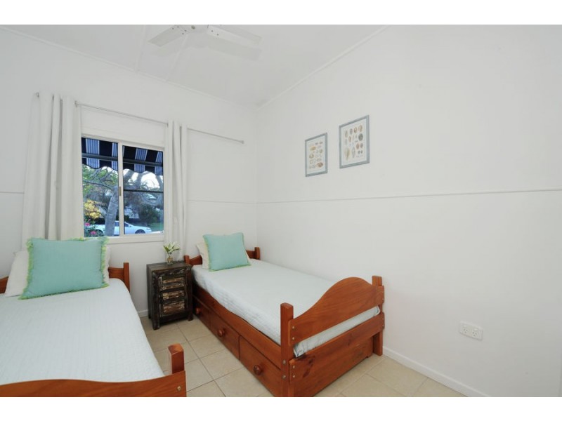 129 Landsborough Parade, Golden Beach QLD 4551