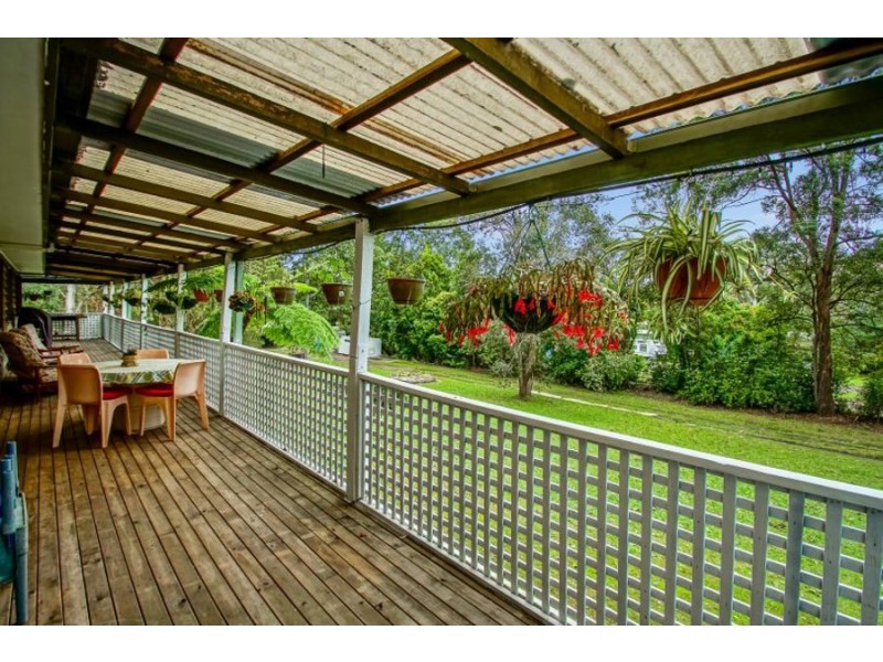 13 Mooloolah Meadows Drive, Mooloolah Valley QLD 4553