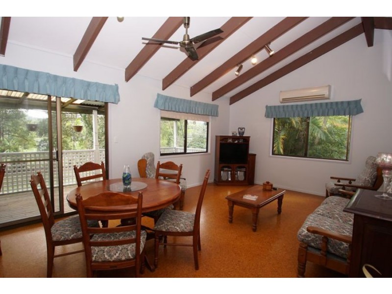 13 Mooloolah Meadows Drive, Mooloolah Valley QLD 4553