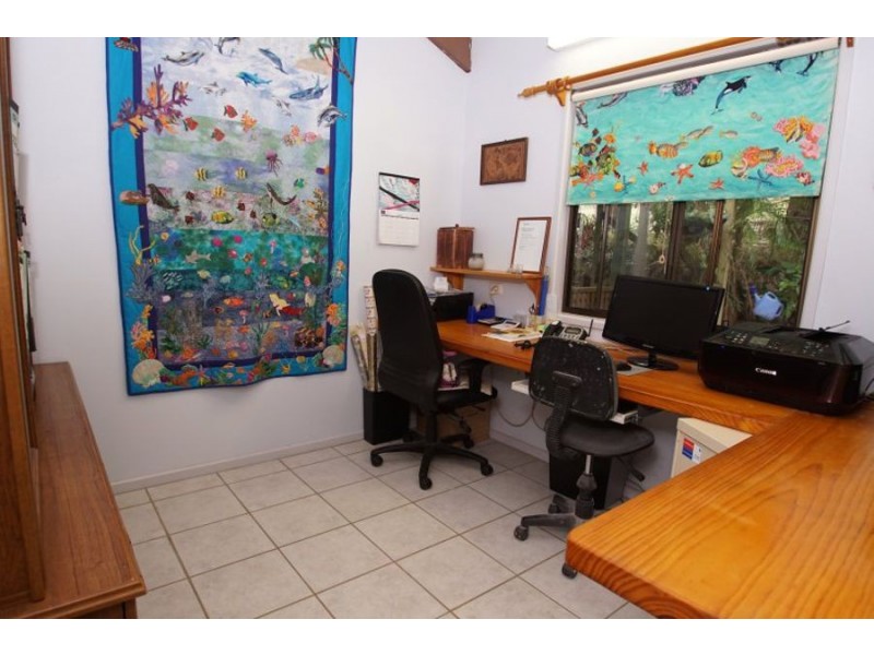 13 Mooloolah Meadows Drive, Mooloolah Valley QLD 4553