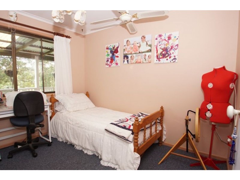 13 Mooloolah Meadows Drive, Mooloolah Valley QLD 4553