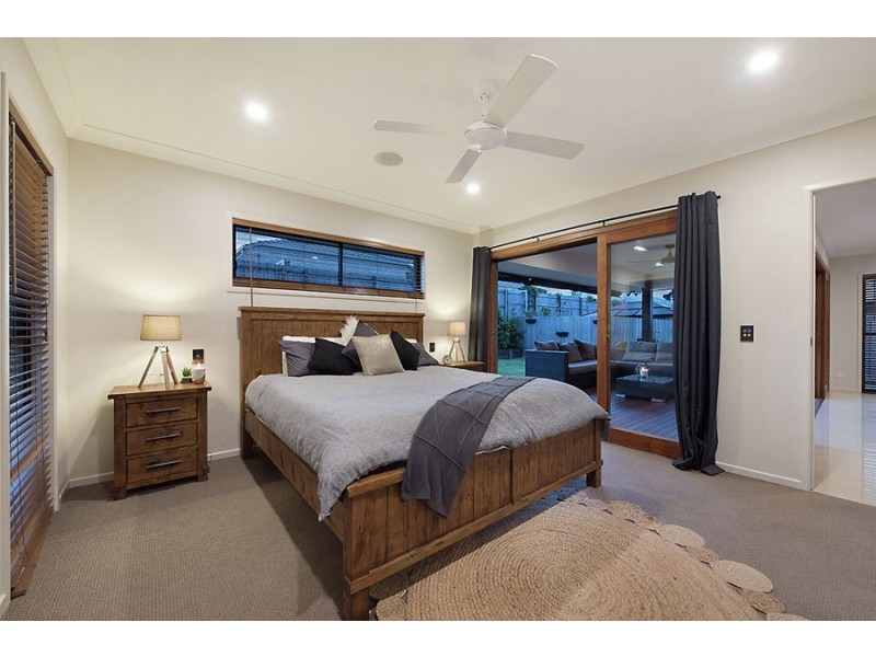 28 Pebbly Creek Crescent, Little Mountain QLD 4551