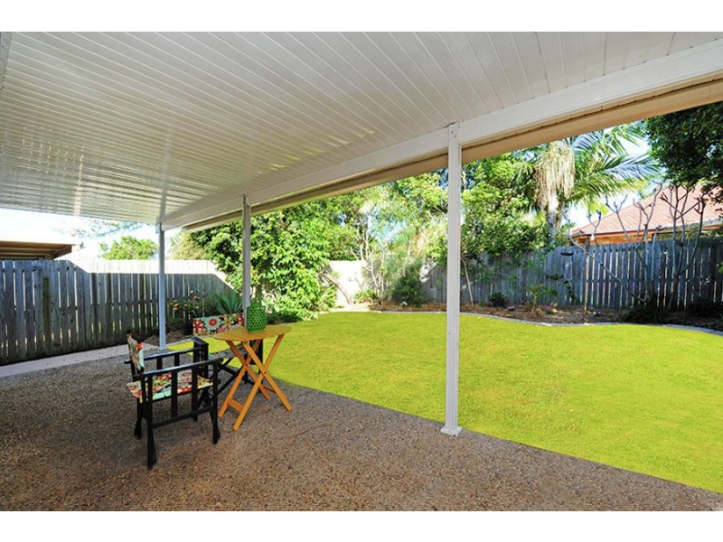 18 Rosslare Street, Caloundra West QLD 4551