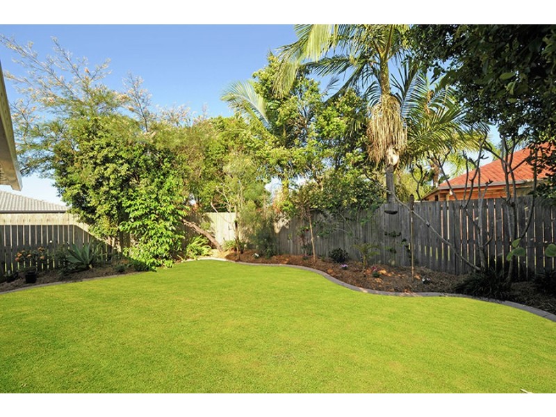 18 Rosslare Street, Caloundra West QLD 4551