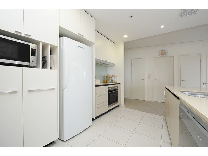 302/12 Otranto Ave, Caloundra QLD 4551