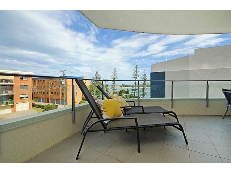 302/12 Otranto Ave, Caloundra QLD 4551
