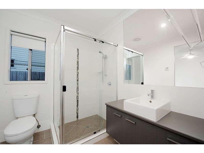 28 Crater Street, Caloundra West QLD 4551