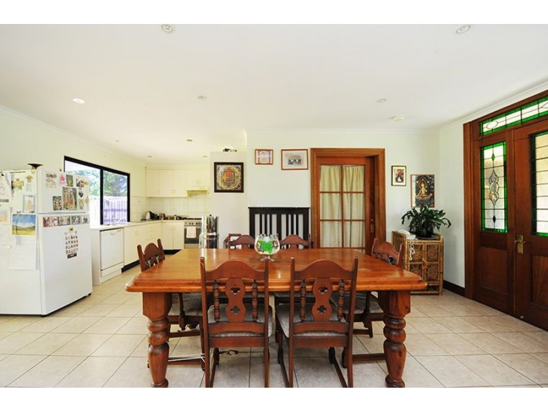 30 Bray Road, Mooloolah Valley QLD 4553