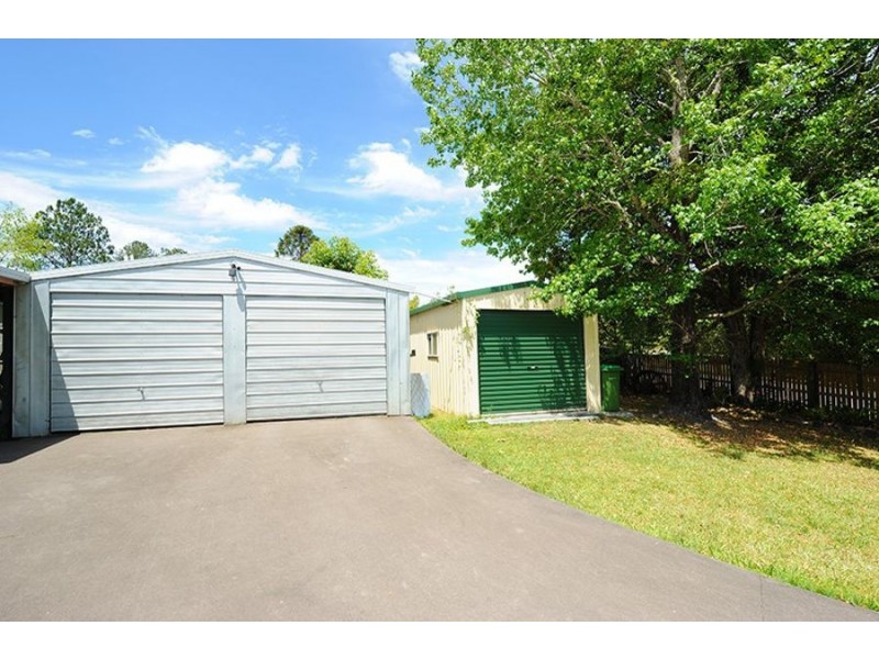 30 Bray Road, Mooloolah Valley QLD 4553