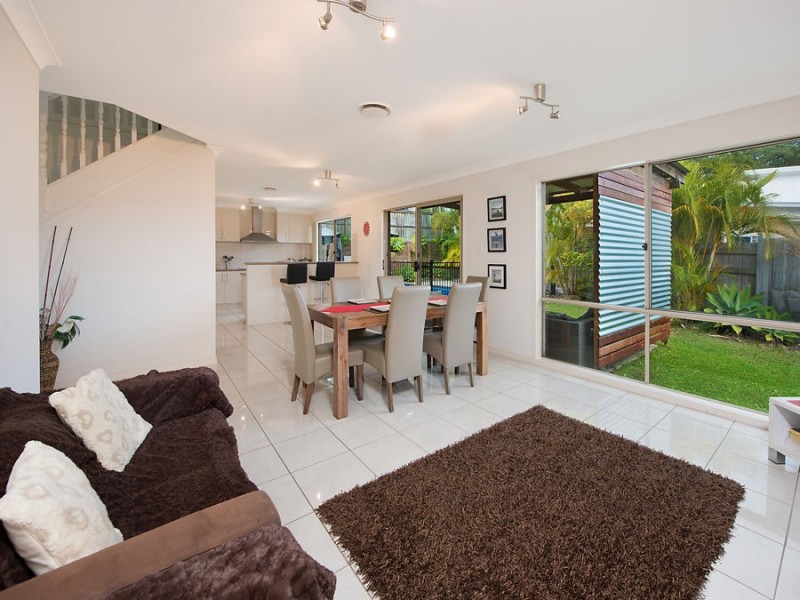 12 Acaciabark Pl, Little Mountain QLD 4551