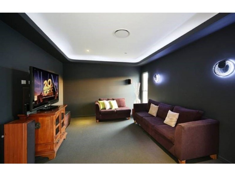 9 Mansell Street, Meridan Plains QLD 4551