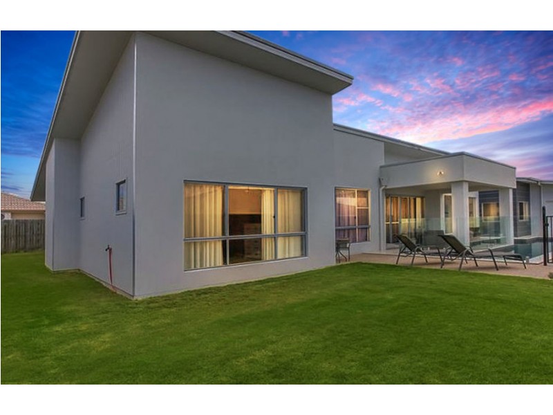 9 Mansell Street, Meridan Plains QLD 4551