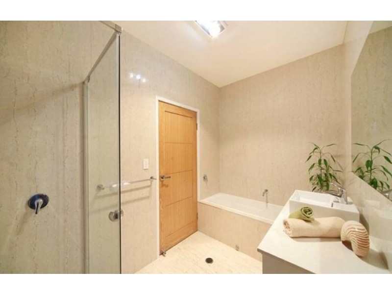 9 Mansell Street, Meridan Plains QLD 4551