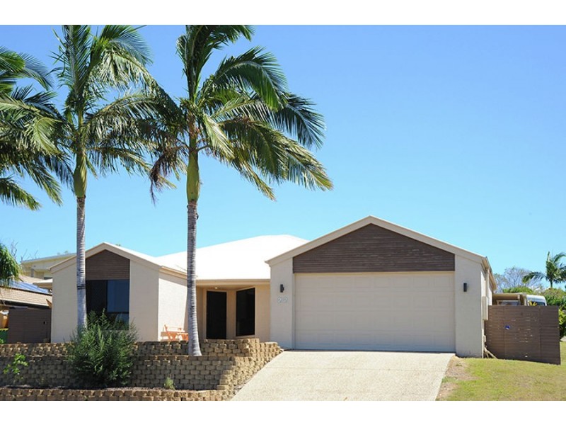 22 Discovery St, Little Mountain QLD 4551