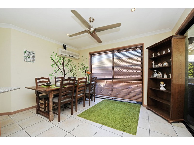 22 Discovery St, Little Mountain QLD 4551