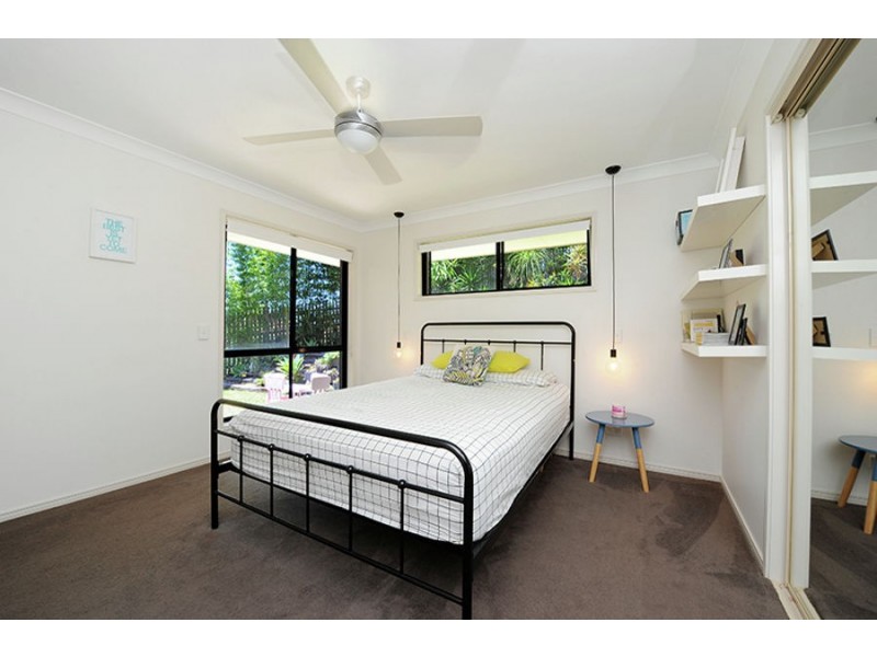 14 Mark Road West, Little Mountain QLD 4551