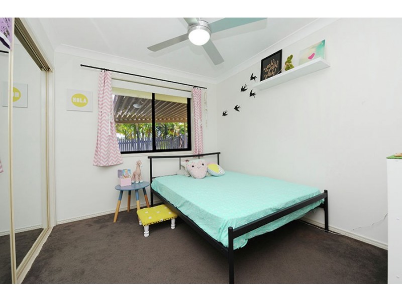 14 Mark Road West, Little Mountain QLD 4551