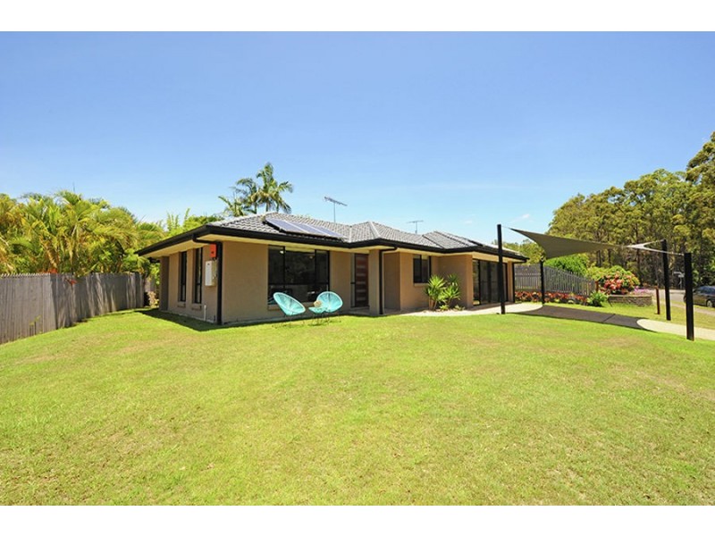 14 Mark Road West, Little Mountain QLD 4551