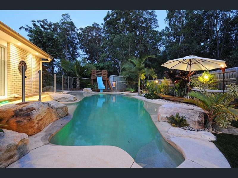 9 Wattlefield Rd, Little Mountain QLD 4551