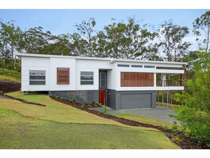 9 Glasswing Avenue, Palmview QLD 4553