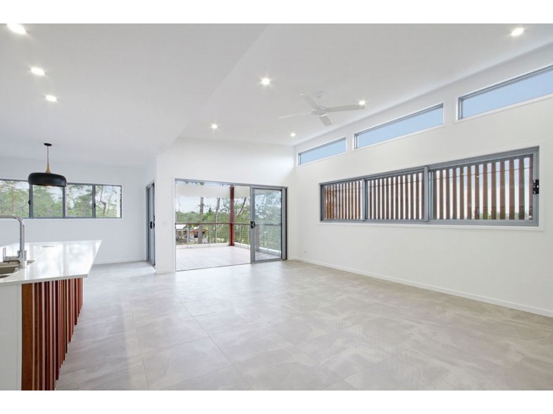 9 Glasswing Avenue, Palmview QLD 4553