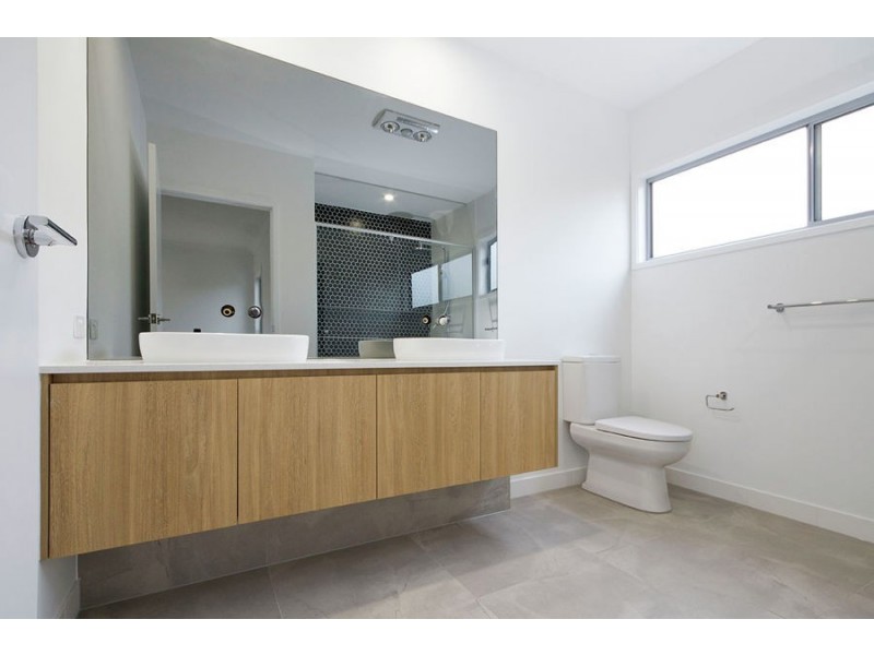 9 Glasswing Avenue, Palmview QLD 4553