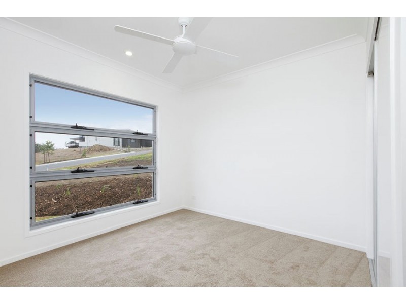 9 Glasswing Avenue, Palmview QLD 4553