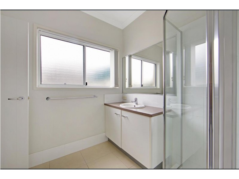 33 Northcote Crescent, Caloundra West QLD 4551