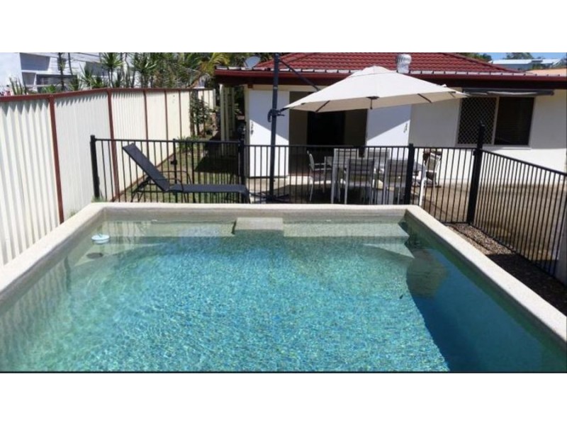 18 Blaxland St, Golden Beach QLD 4551