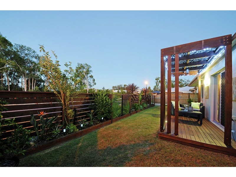 13 Wilderness Circuit, Little Mountain QLD 4551